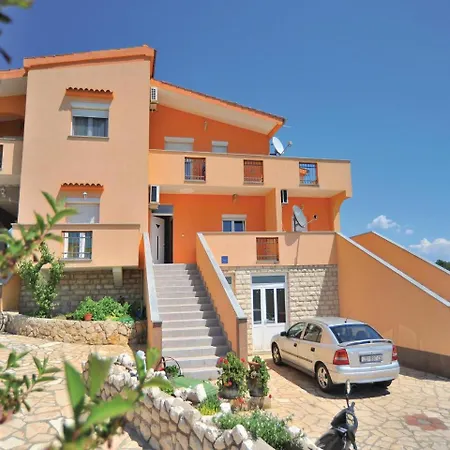 Two-bedroom In Donja Slivnica